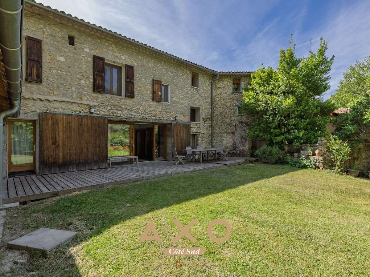 Maison Lurs