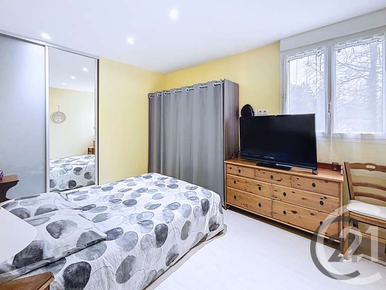 Maison Lusigny-sur-Barse - 5 chambres - 204m²