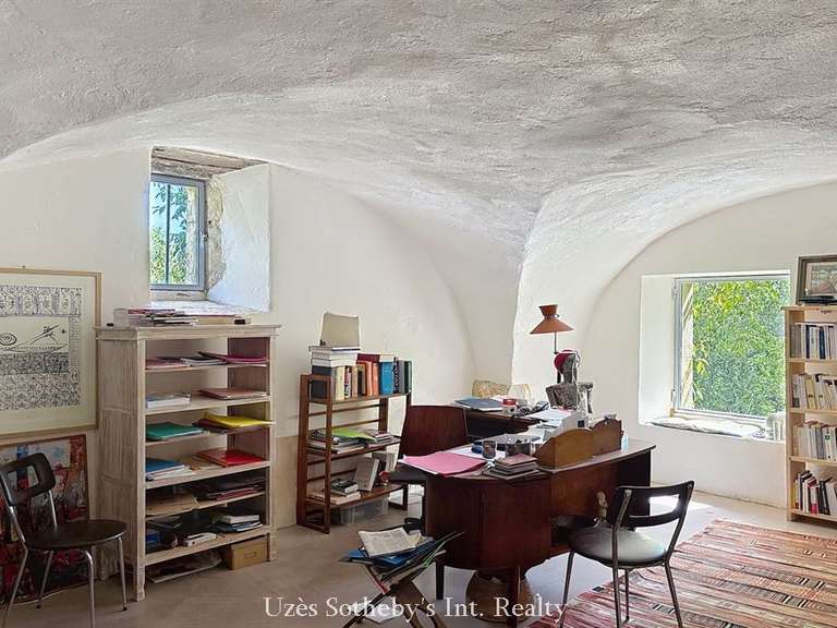 Propriété Lussan - 7 chambres - 360m²