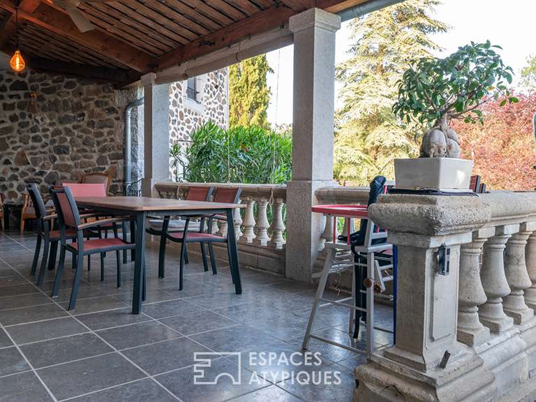 Maison Lussas - 6 chambres - 307m²