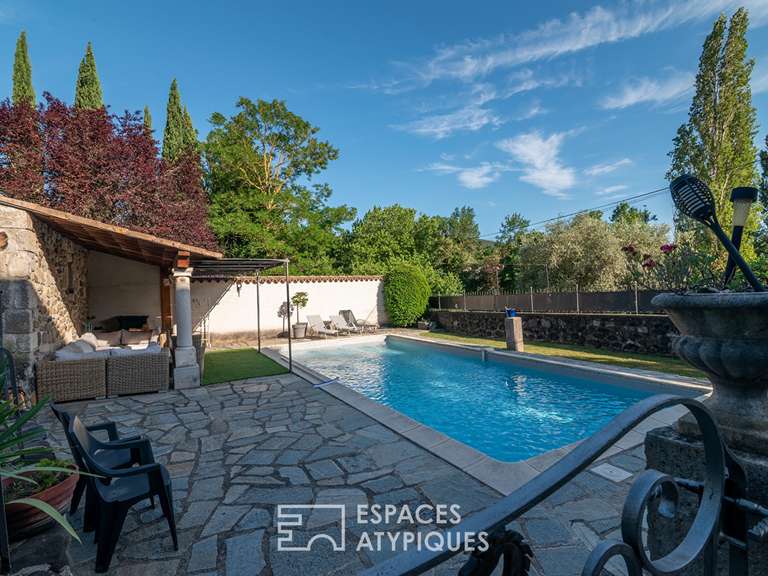 Maison Lussas - 6 chambres - 307m²