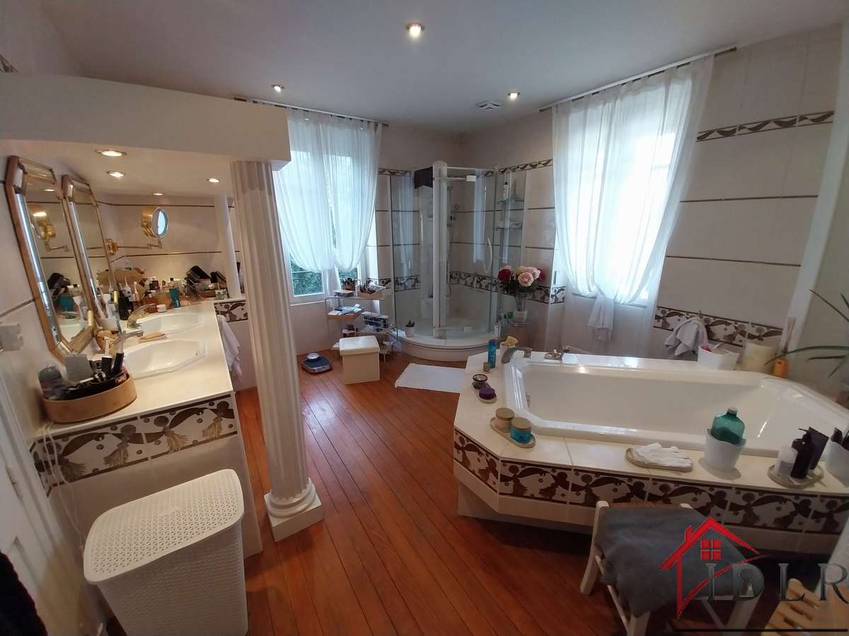 Maison Luxeuil-les-Bains