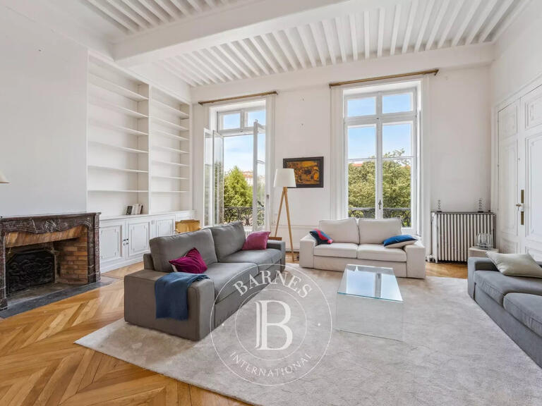 Sale Apartment Lyon 2e - 5 bedrooms