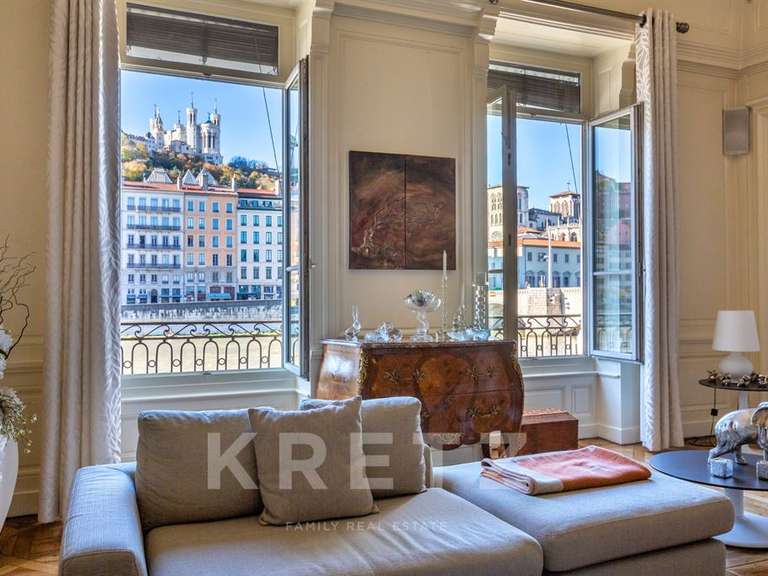 Apartment Lyon 2e - 3 bedrooms - 215m²
