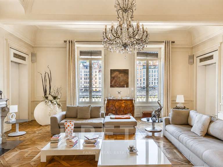 Apartment Lyon 2e - 3 bedrooms - 215m²