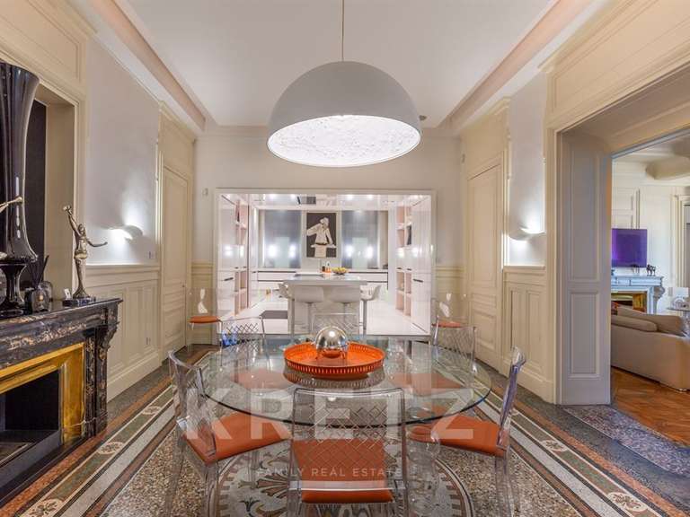 Apartment Lyon 2e - 3 bedrooms - 215m²
