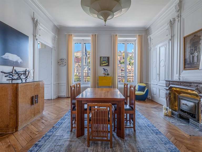 Apartment Lyon 2e - 3 bedrooms - 203m²