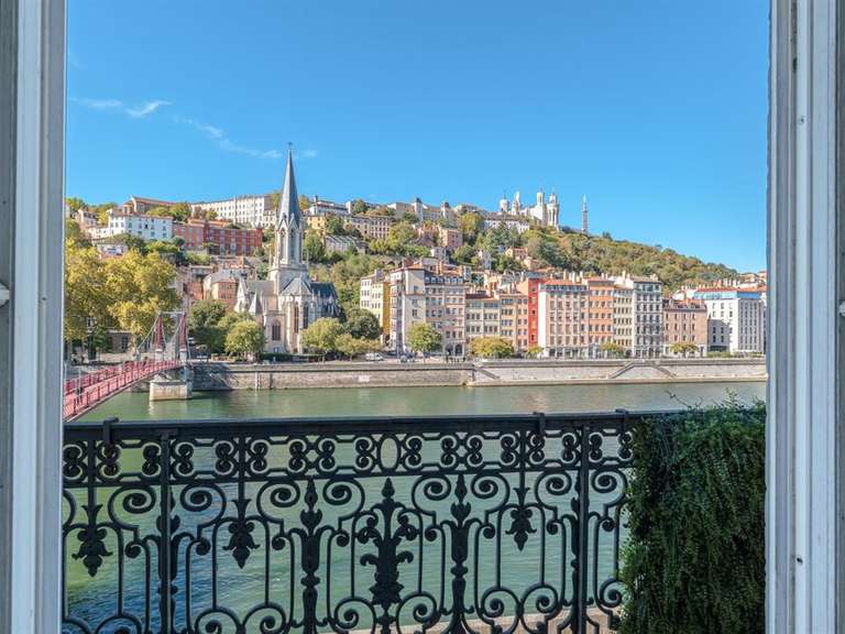 Apartment Lyon 2e - 3 bedrooms - 203m²