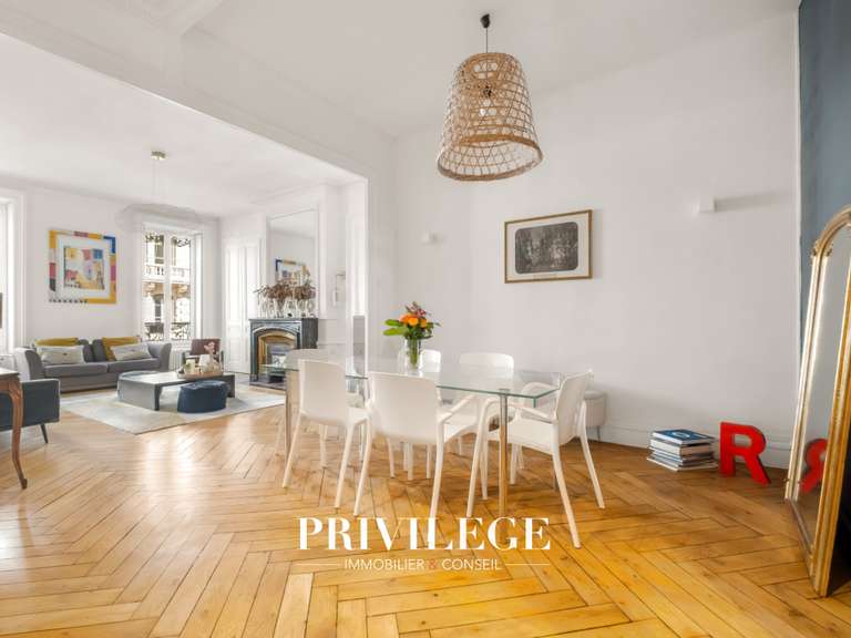 Appartement Lyon 3e - 2 chambres - 110m²
