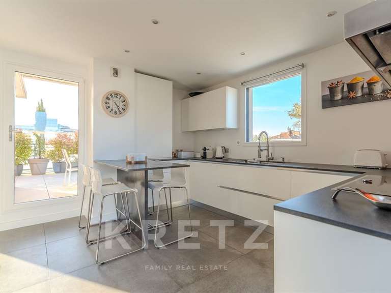 Apartment Lyon 4e - 4 bedrooms - 149m²