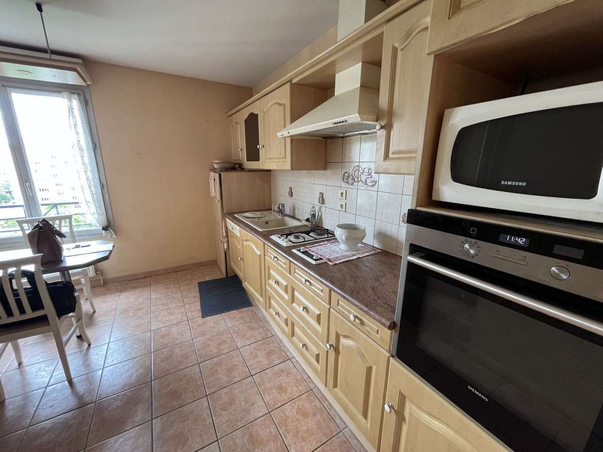 Apartment Lyon 4e