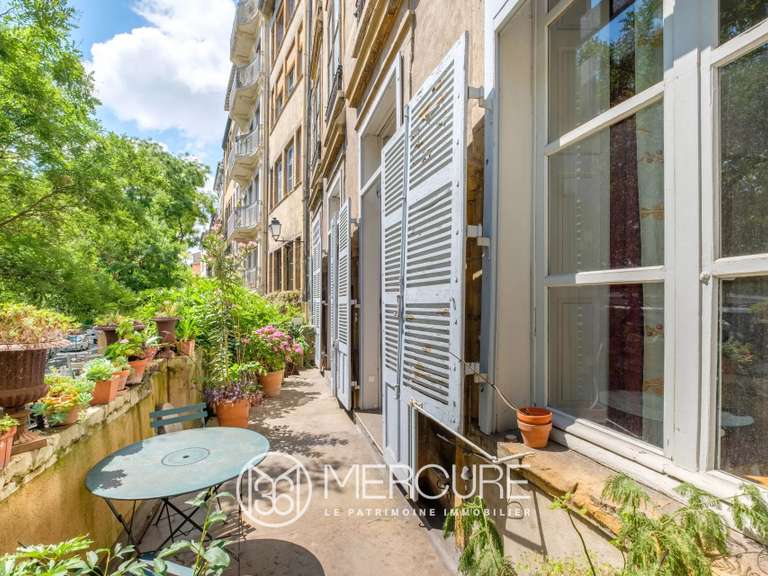 Appartement Lyon 5e - 3 chambres - 176m²