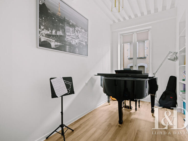House Lyon 5e - 7 bedrooms - 180m²
