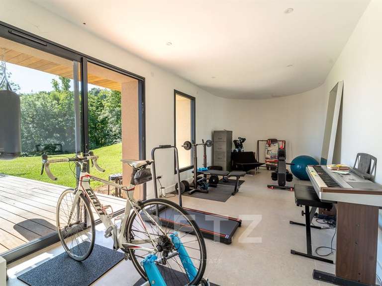 Maison Lyon 5e - 6 chambres - 315m²