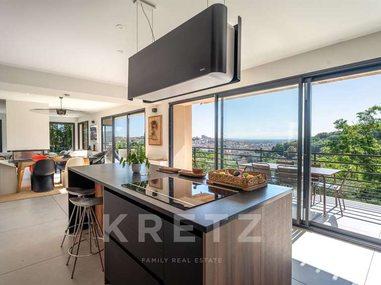 Maison Lyon 5e - 6 chambres - 315m²