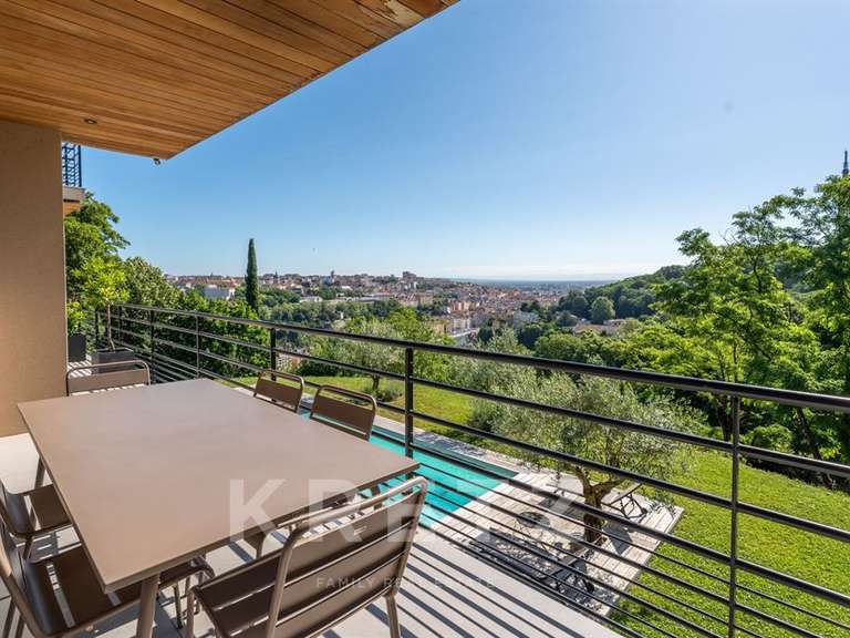 Maison Lyon 5e - 6 chambres - 315m²