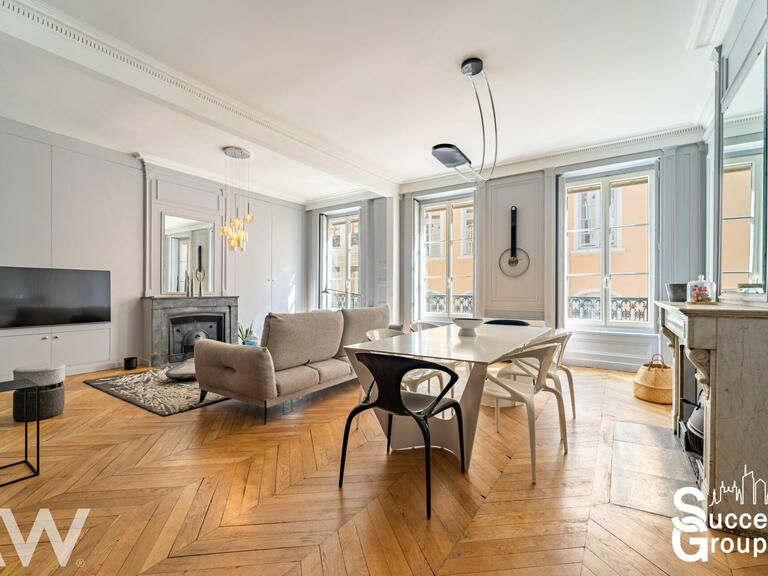 Sale Apartment Lyon - 2 bedrooms