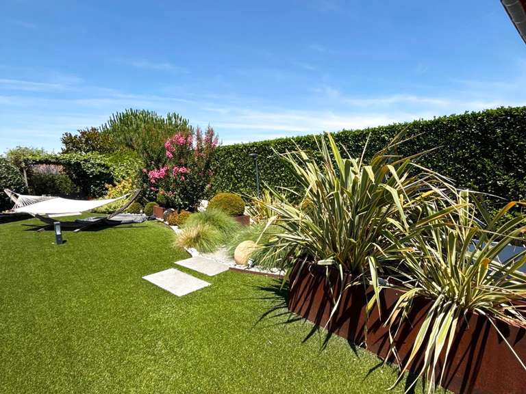 House Lyon - 5 bedrooms - 288m²