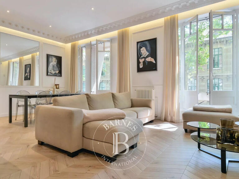 Sale Apartment Lyon 6e - 4 bedrooms