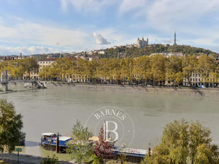 Sale Apartment Lyon 6e - 4 bedrooms
