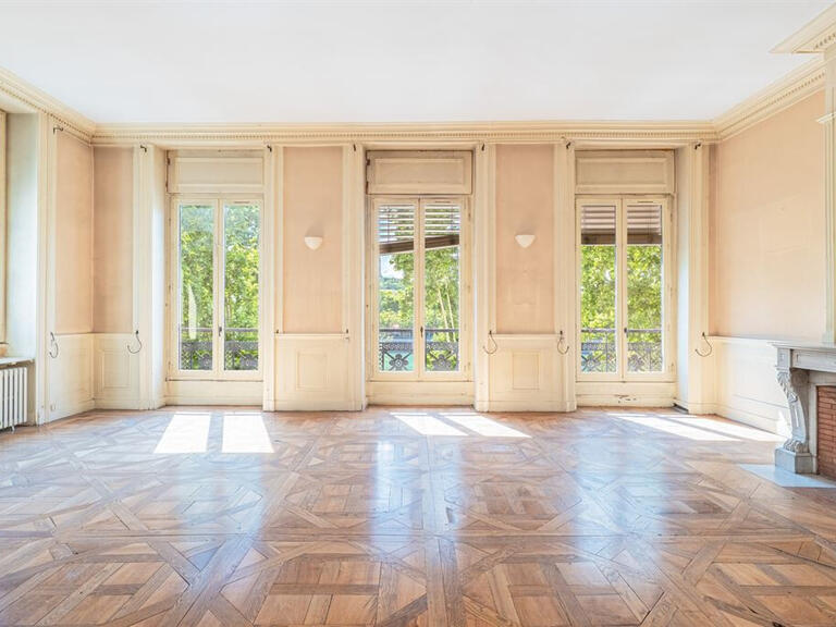Appartement Lyon 6e - 5 chambres - 254m²