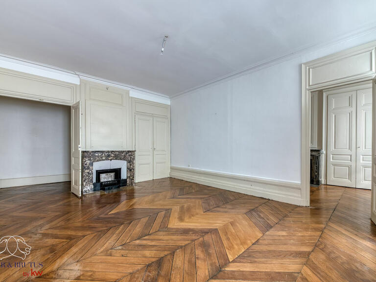 Appartement Lyon 6e - 3 chambres - 137m²