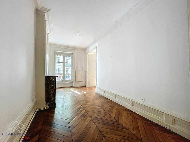 Appartement Lyon 6e - 3 chambres - 137m²