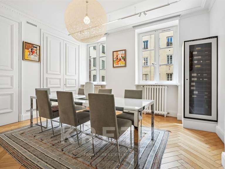 Appartement Lyon 6e - 3 chambres - 160m²
