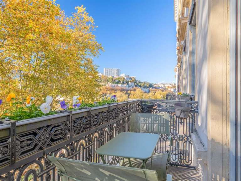 Appartement Lyon 6e - 2 chambres - 125m²