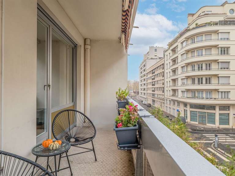 Apartment Lyon 6e - 2 bedrooms - 74m²