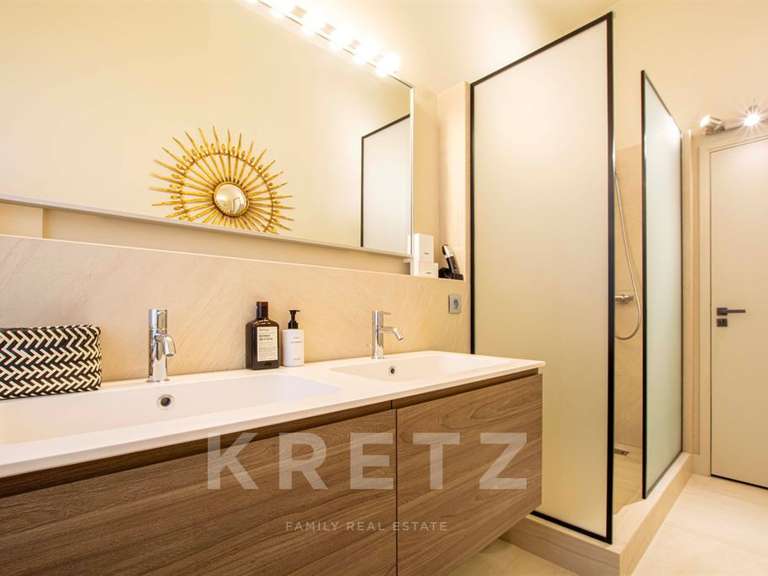 Apartment Lyon 6e - 4 bedrooms - 224m²