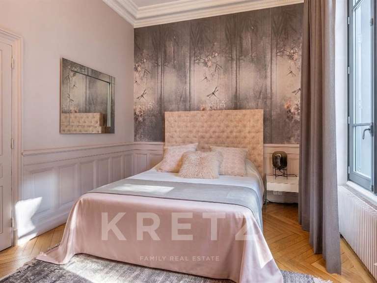 Appartement Lyon 6e - 3 chambres - 201m²