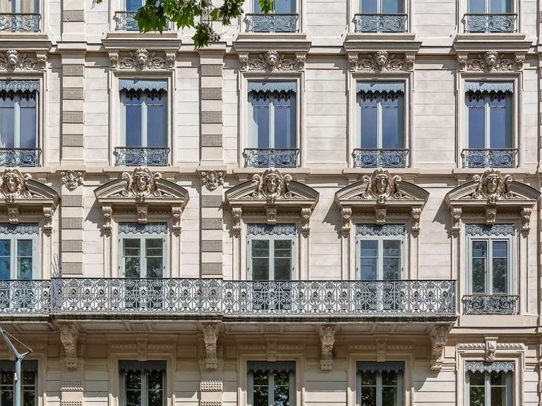 Appartement Lyon 6e - 3 chambres - 196m²