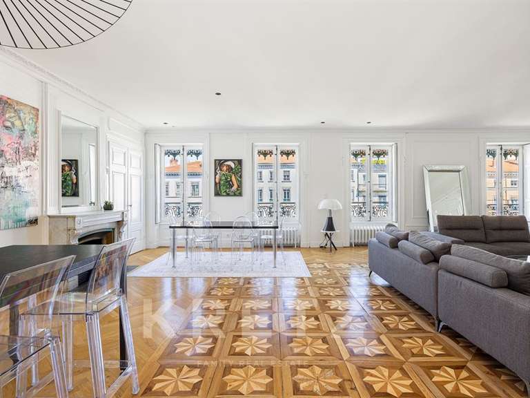 Appartement Lyon 6e - 4 chambres - 175m²