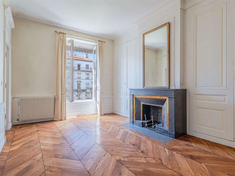 Apartment Lyon 6e - 2 bedrooms - 122m²