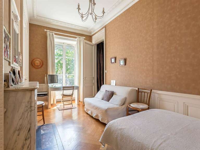 Apartment Lyon 6e - 2 bedrooms - 121m²