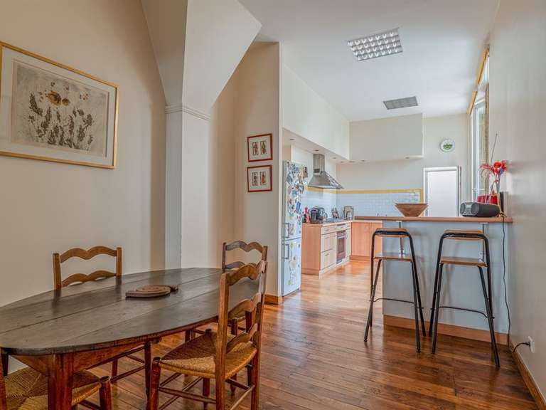 Appartement Lyon 6e - 5 chambres - 252m²