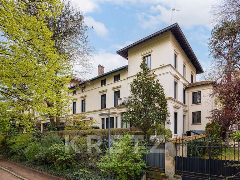 Hôtel particulier Lyon 6e - 682m²
