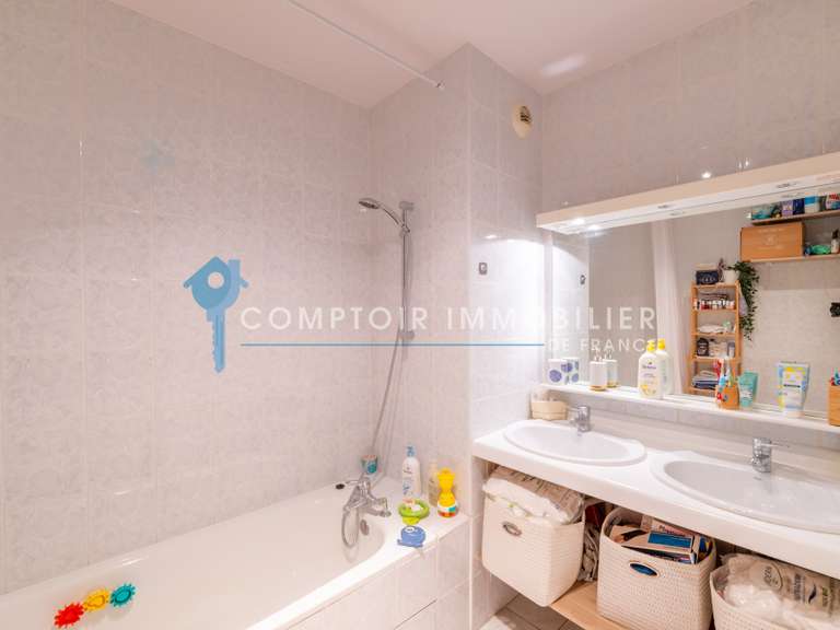 Apartment Lyon 8e - 3 bedrooms - 92m²