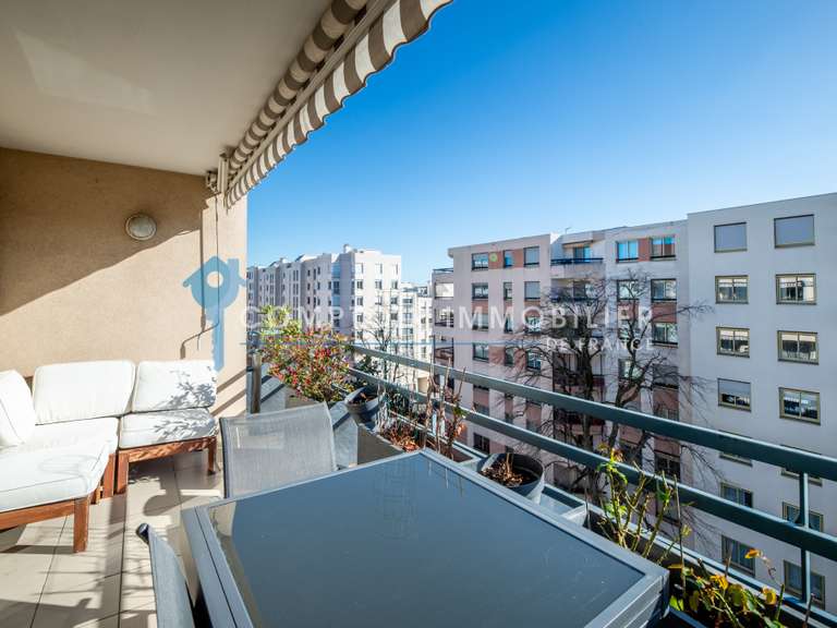 Apartment Lyon 8e - 3 bedrooms - 92m²