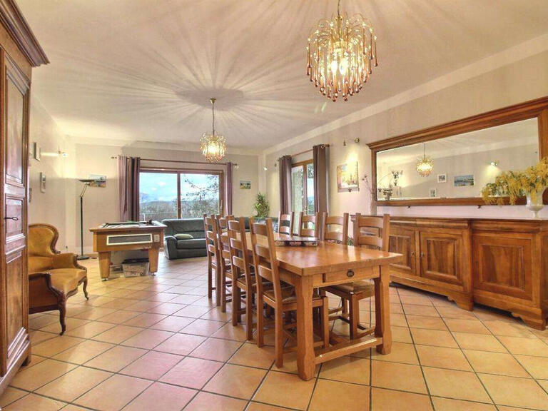 House Lyon 8e - 7 bedrooms