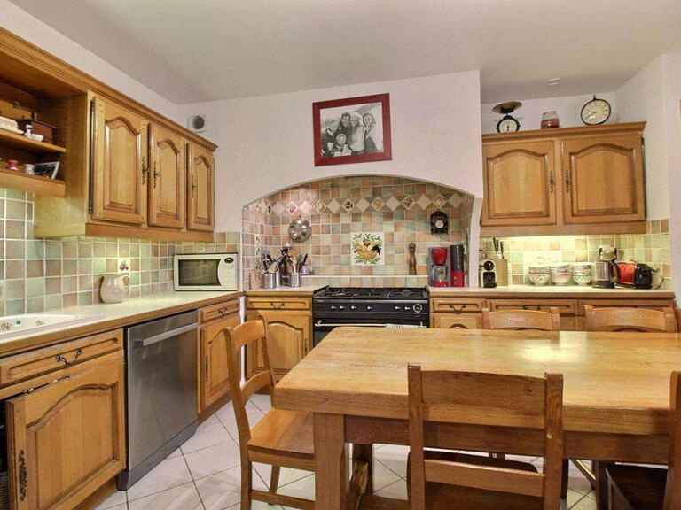 House Lyon 8e - 7 bedrooms