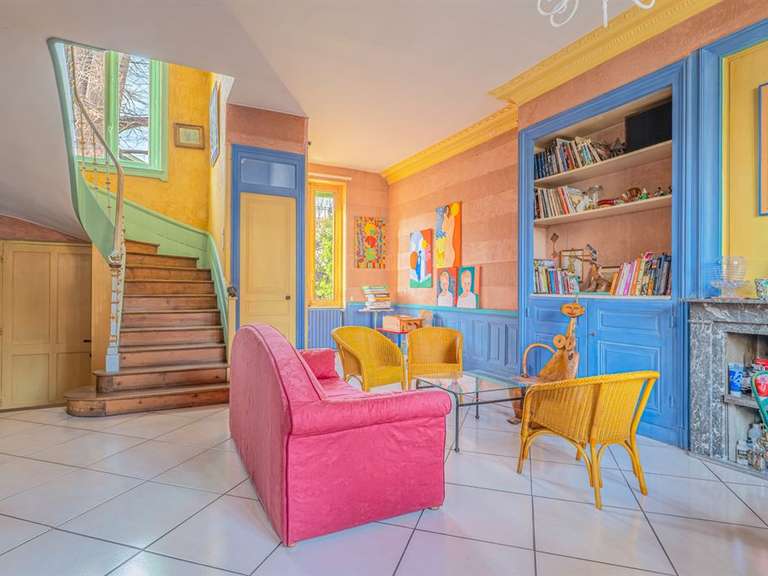 Maison Lyon 8e - 7 chambres - 255m²