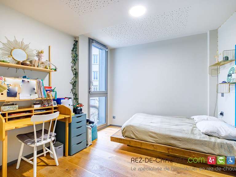 Maison Lyon 8e - 3 chambres - 162m²