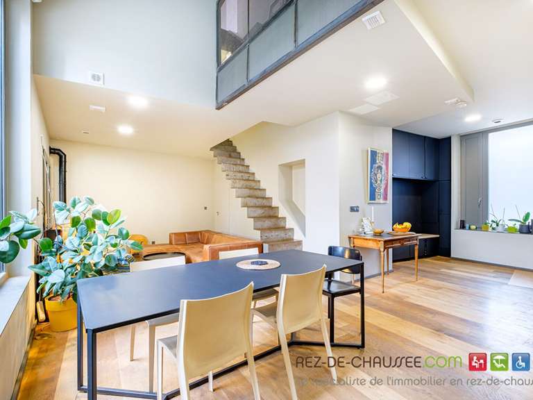 Maison Lyon 8e - 3 chambres - 162m²