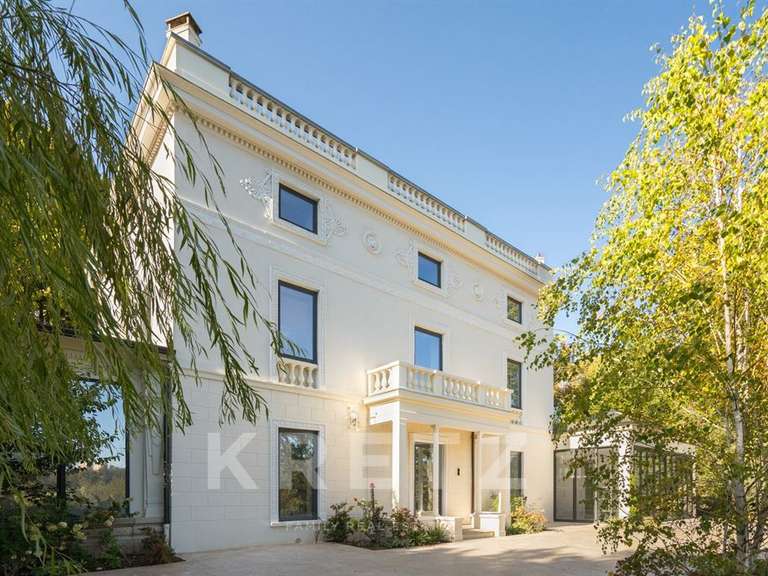 Maison Lyon 9e - 6 chambres - 600m²