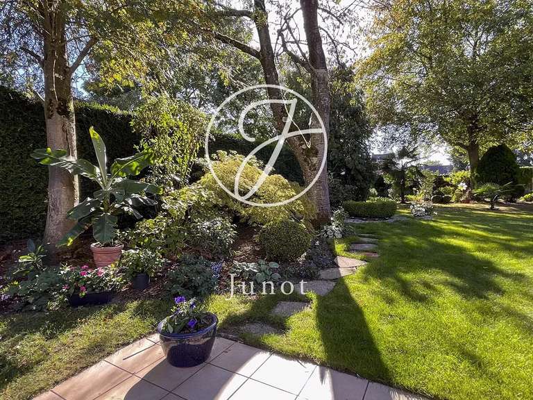 Maison Lys-lez-Lannoy - 4 chambres - 150m²