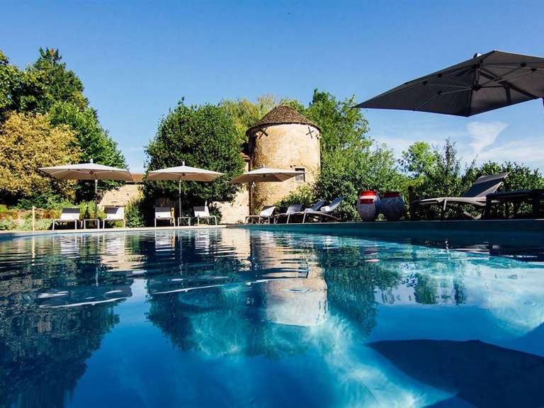 Castle Mâcon - 17 bedrooms - 930m²