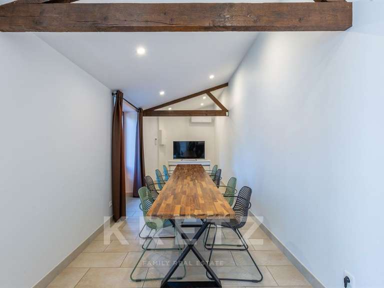 Maison Mâcon - 4 chambres - 325m²