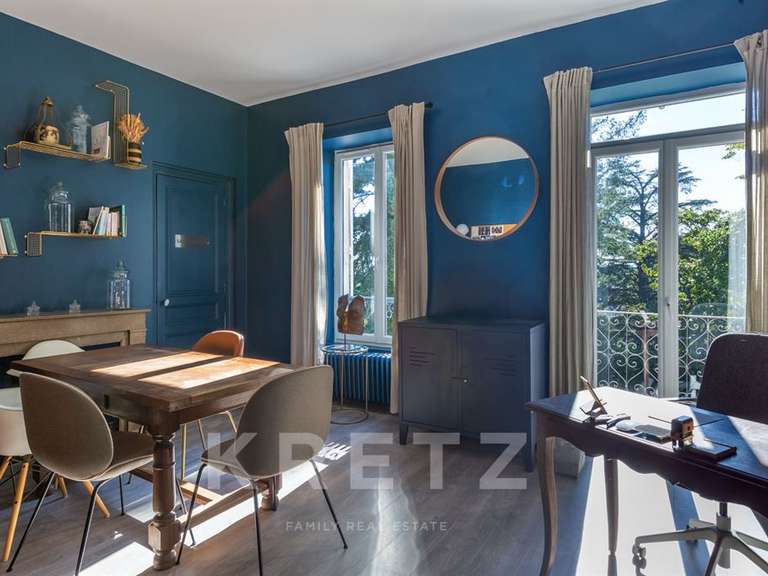 Maison Mâcon - 4 chambres - 325m²